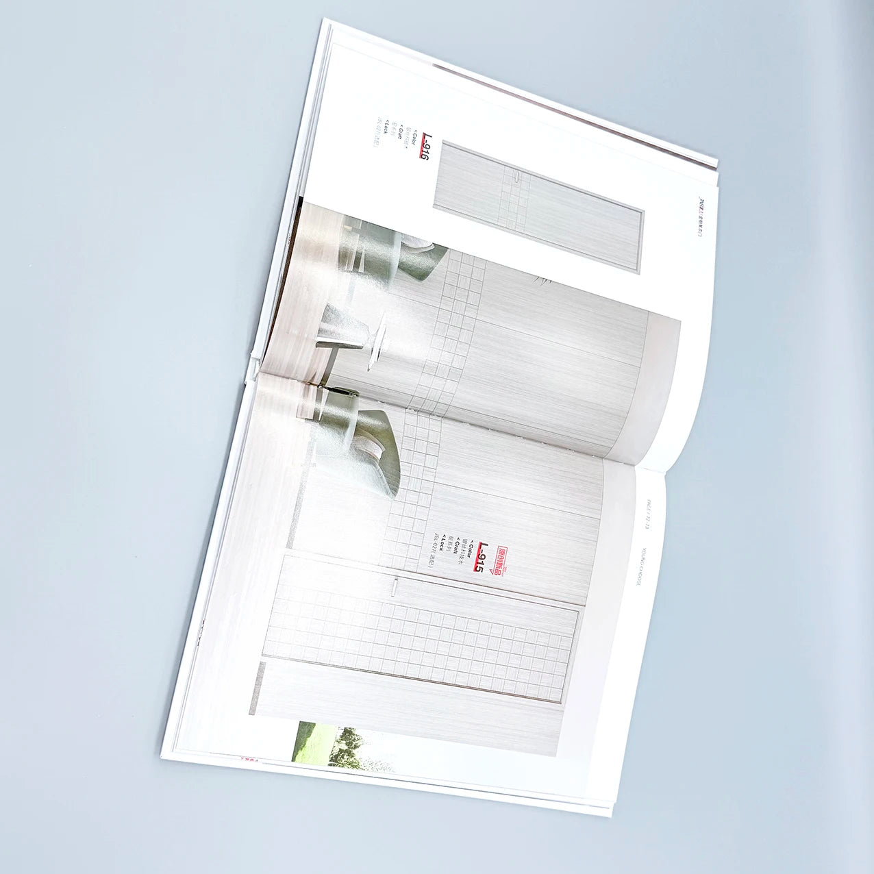 Manufacturer Custom Professional Hardcover Book Printing Service Featuring Custom Logo & Spot UV Durable Cardboard Front Cover