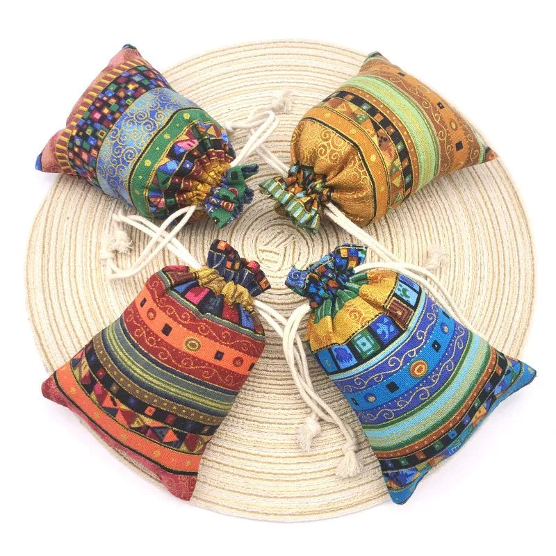 Factory Price Gift Bag 7x9cm 10x14cm 13x18cm Dust Protect Drawstring Bag Velvet Wedding Party Candy Pouches