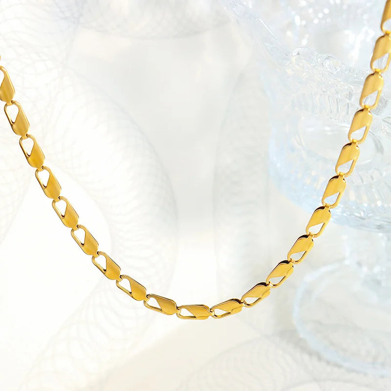 French Ins Trend Niche Design Necklace Bracelet Titanium Steel 18k Gold Plated Non-fading Geometric Hollow Jewelry Set