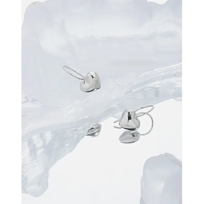 High Quality Cute Design S925 Sterling Silver Heart Hoop Earrings for Women YHE3026