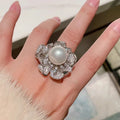 CAOSHI Exquisite Flower Design Dazzling Simulated Moissanite Big Pearl Rings for Fashion Silver Plated CZ Engagement Rings Women