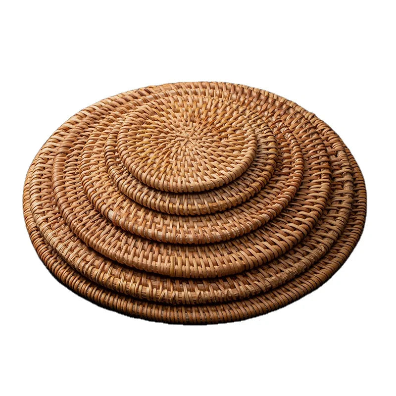 Factory Supplier Nature Rattan Table Coaster Weeding Dish Mat Sustainable Use Round Woven Placemat Plate Chargers for Home Decor