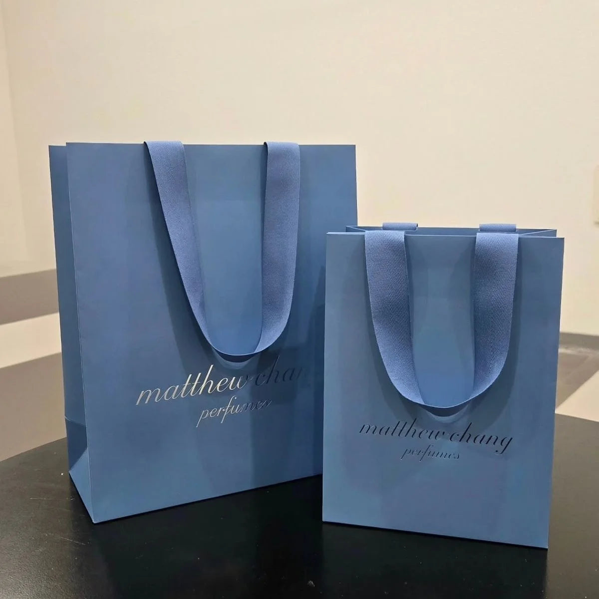 Custom Paper Gift Bag Wrapped with Ribbon Handle pink Shopping Luxury Paper Bag with Your Own logo