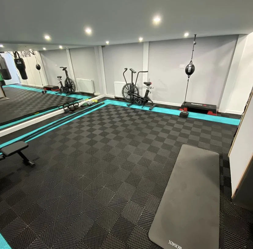 OEM Factory Price Custom Plastic Floor Mat Strong and Durable Flooring Solution
