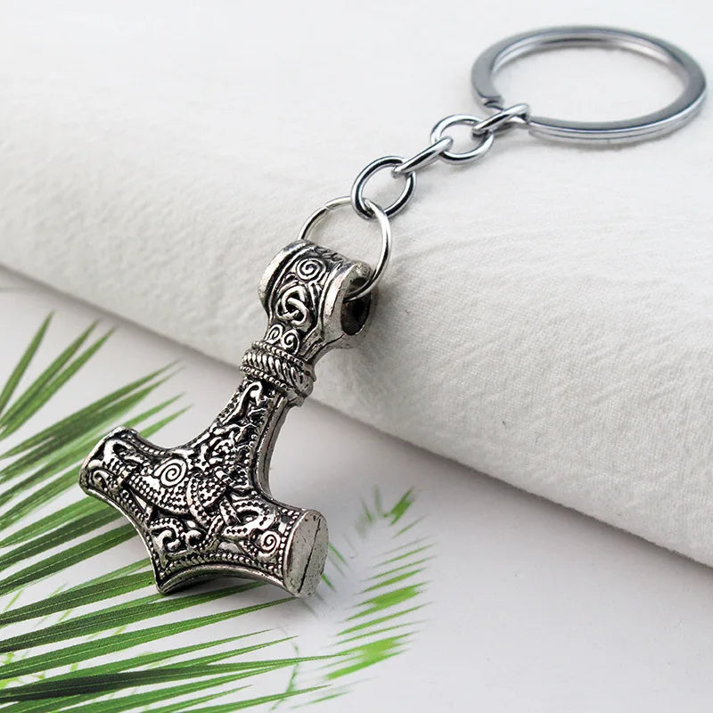 Wholesale Thor Hammer Keychain Mjolnir Viking Amulet Hammer Scandinavian Norse Keychain Fashion Jewelry