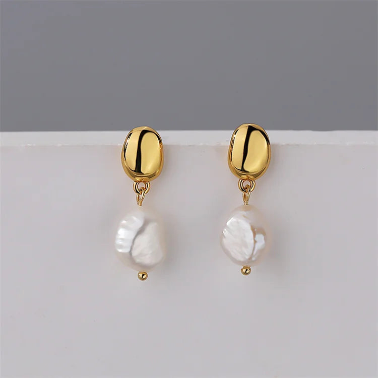 Simple Fashion 18k Gold Plated Stud Earrings Natural Pearl Earrings Jewelry