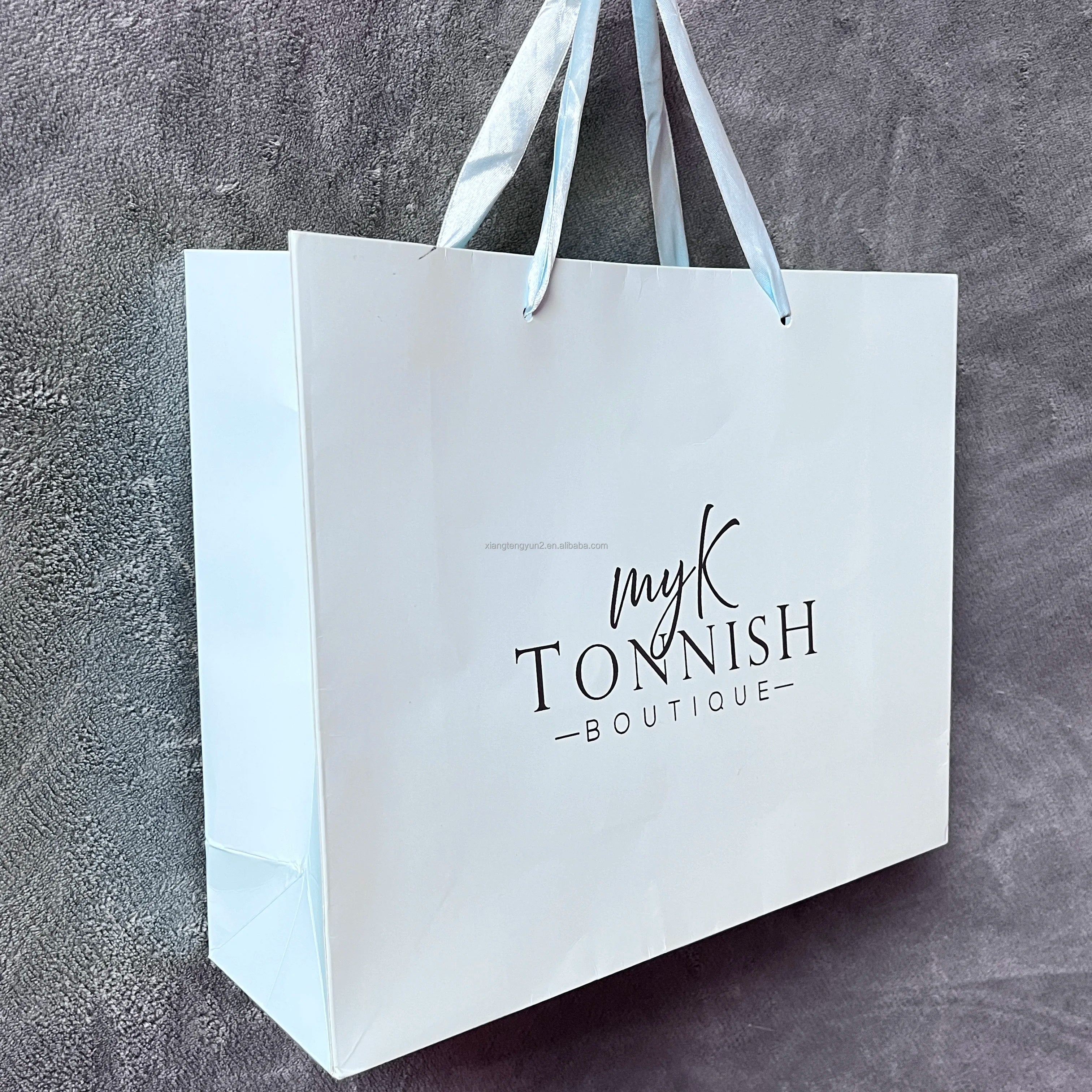Luxury Retail Shopping Boutique Paper Bags Custom Printed logo Luxury Clothing Shopping Brown Paper Bag with Handle