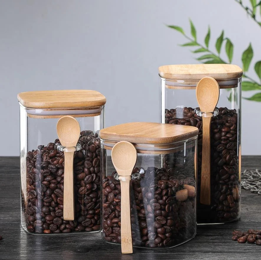Custom 800ml 1000ml 1200ml Eco-Friendly Transparent High Borosilicate Square Glass Spice & Pepper Shakers with Bamboo Lid Spoon