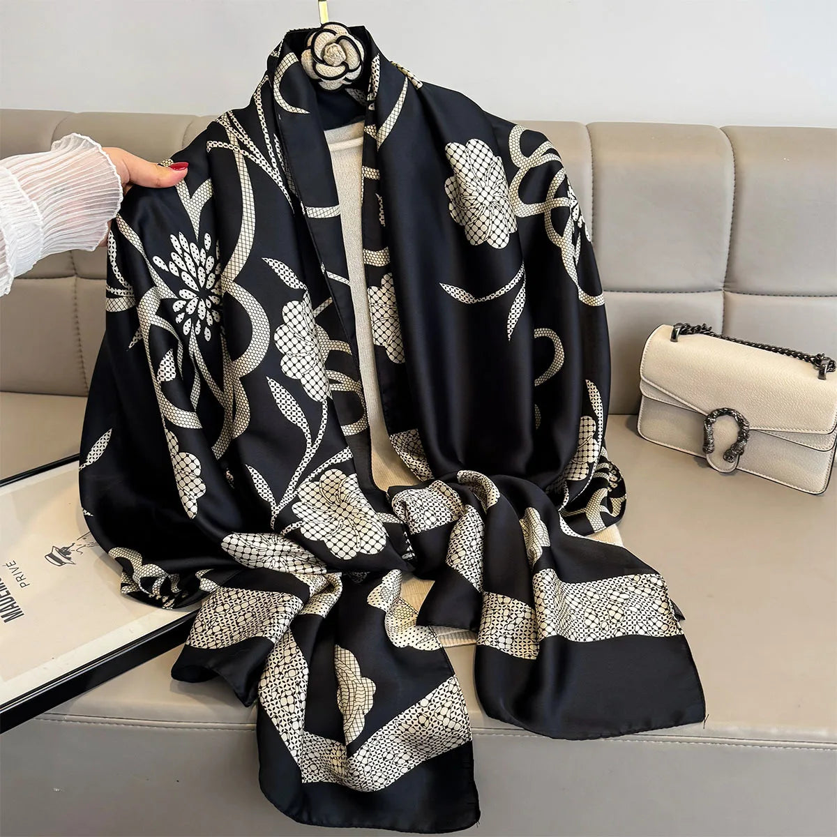 2025 New Elegant Flower Printed Silk Feeling Scarves Stoles Ladies Fancy Floral Pattern Silk Polyester Scarf Beach Travel Shawls