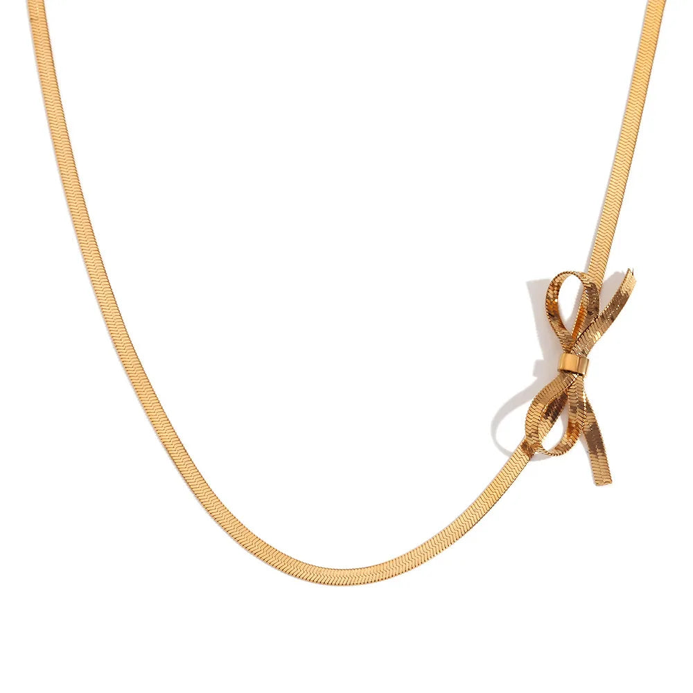 European American Retro Pendant Necklace for Women Simple Niche Stainless Steel 18K Gold Plated Trendy Side Bowknot Link Chain MegaBDM
