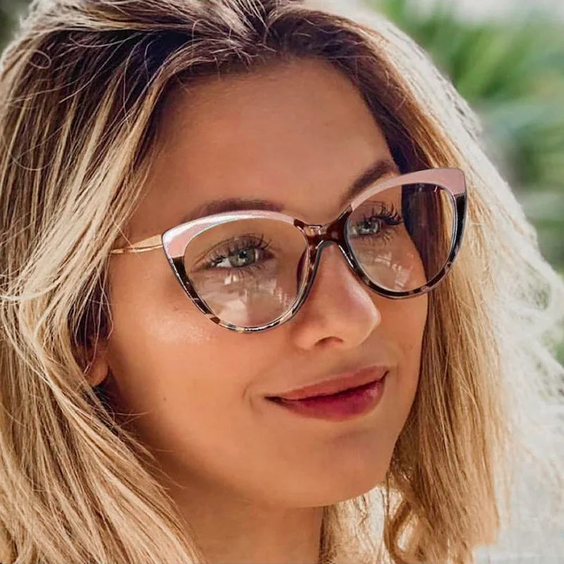 2025 New Anti-blue Light Glasses Fashion TR90 Cat-eye Plain Mirror Personalized Glasses Frame