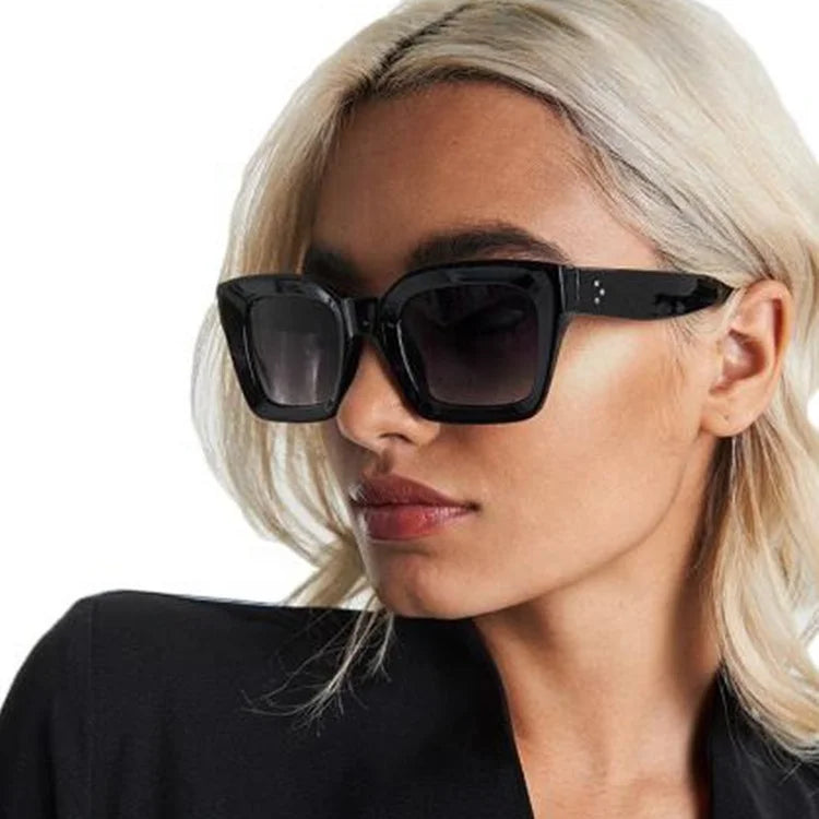 Ins Classic Modern Design Trendy Hot Sunglasses Stylish Eye Glasses Uv400 Protection Square Shade Sunglasses