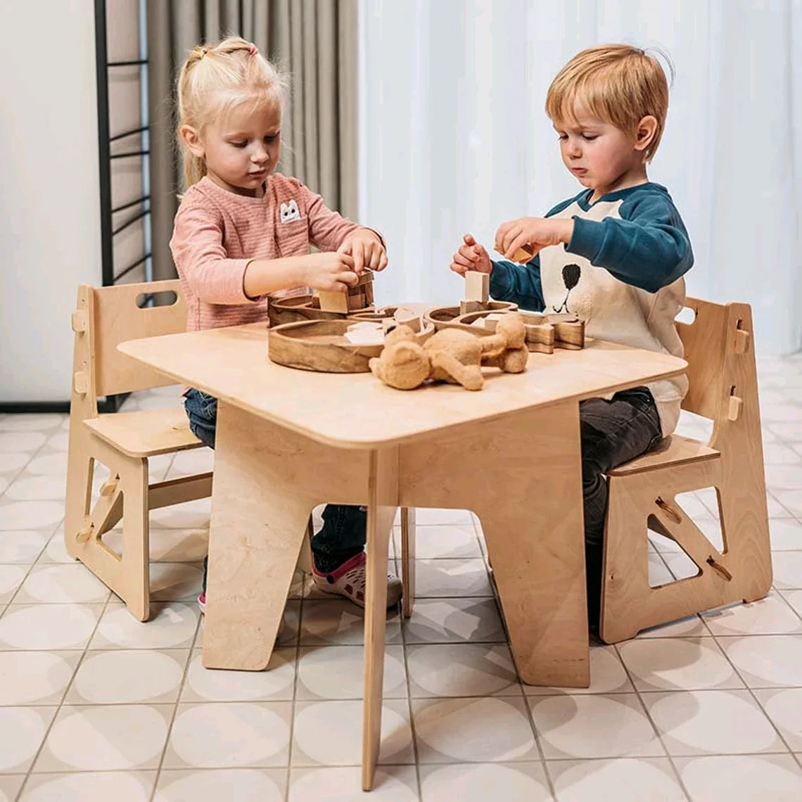 Montessori Table and Chair Set Plywood Study Desk & Wooden Toddler Activity Chair for Children for Bedroom Use