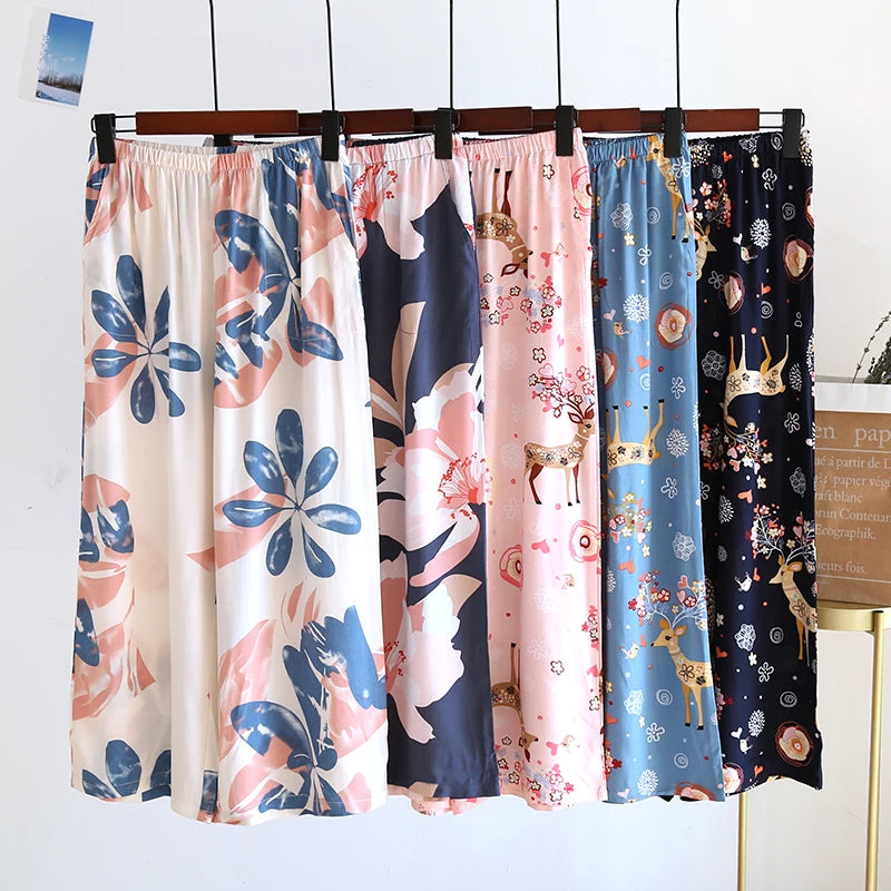 New Ladies Summer Shorts Cropped Pants Thin Section Soft Artificial Cotton Loose Casual Home Pants Can Be Worn Outside