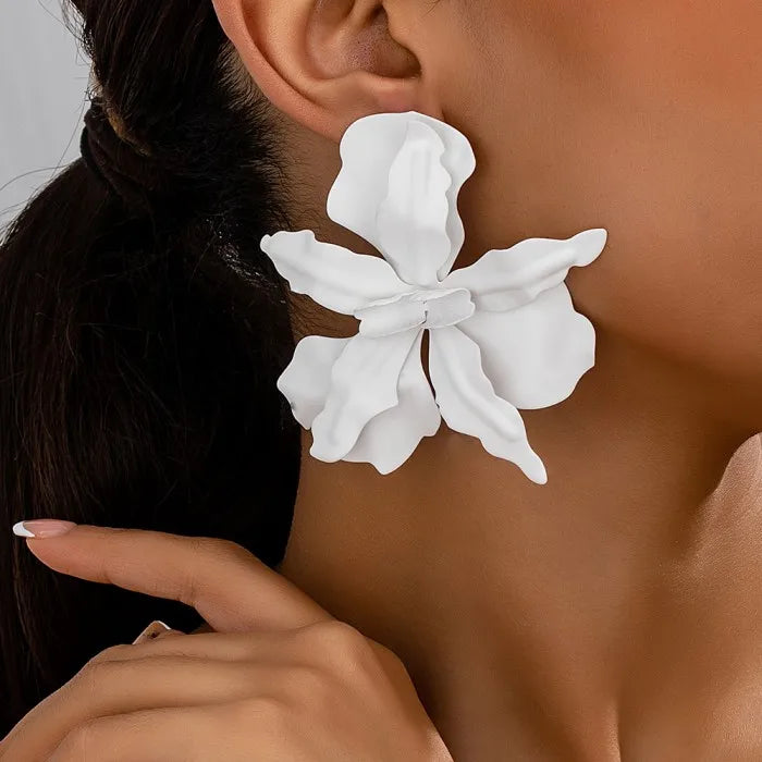 5 Colors pink Whiter Large Flower Metal Earrings for Women Luxury Design Hoop Earrings Korean Boho Fashion Wedding Jewelry