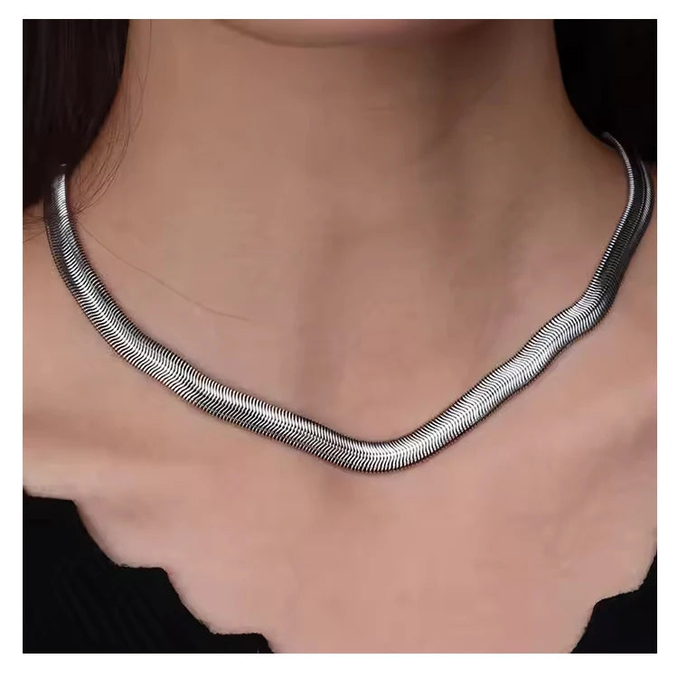 Chris April 316L Stainless Steel Women Jewelry 8mm Reversible Herringbone Necklace Silver Necklace Collier Inoxydables