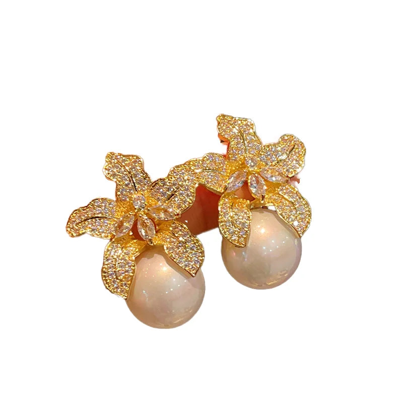 Blooming Fashion 18k Gold Plated Alloy Cubic Zircon Big Flower Drop Earrings for Women for Weddings and Costumes CZ Jewelry