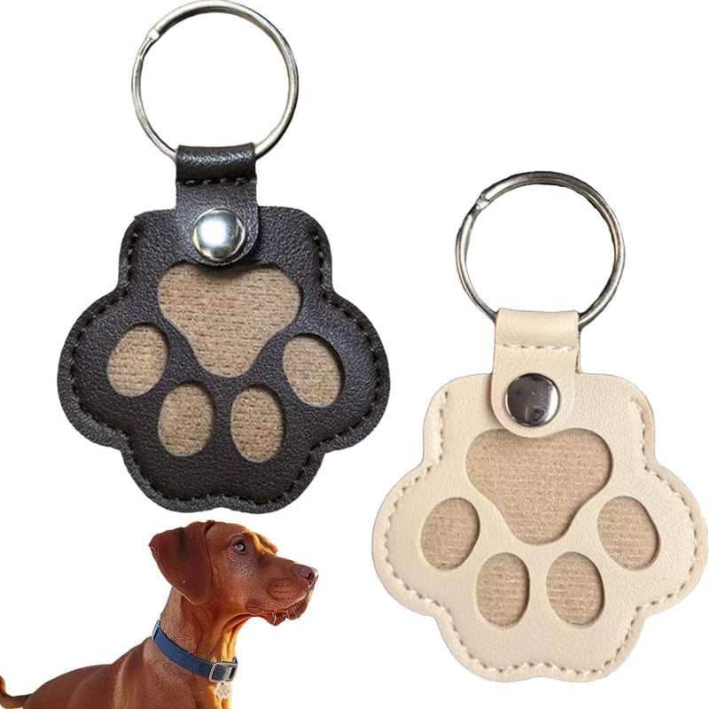 Wholesale Pet Hair Case Paw Design Pet Dog Amulet Leather Keychain Holder Outdoor Walking Cat Photos Holder Gift for Pets