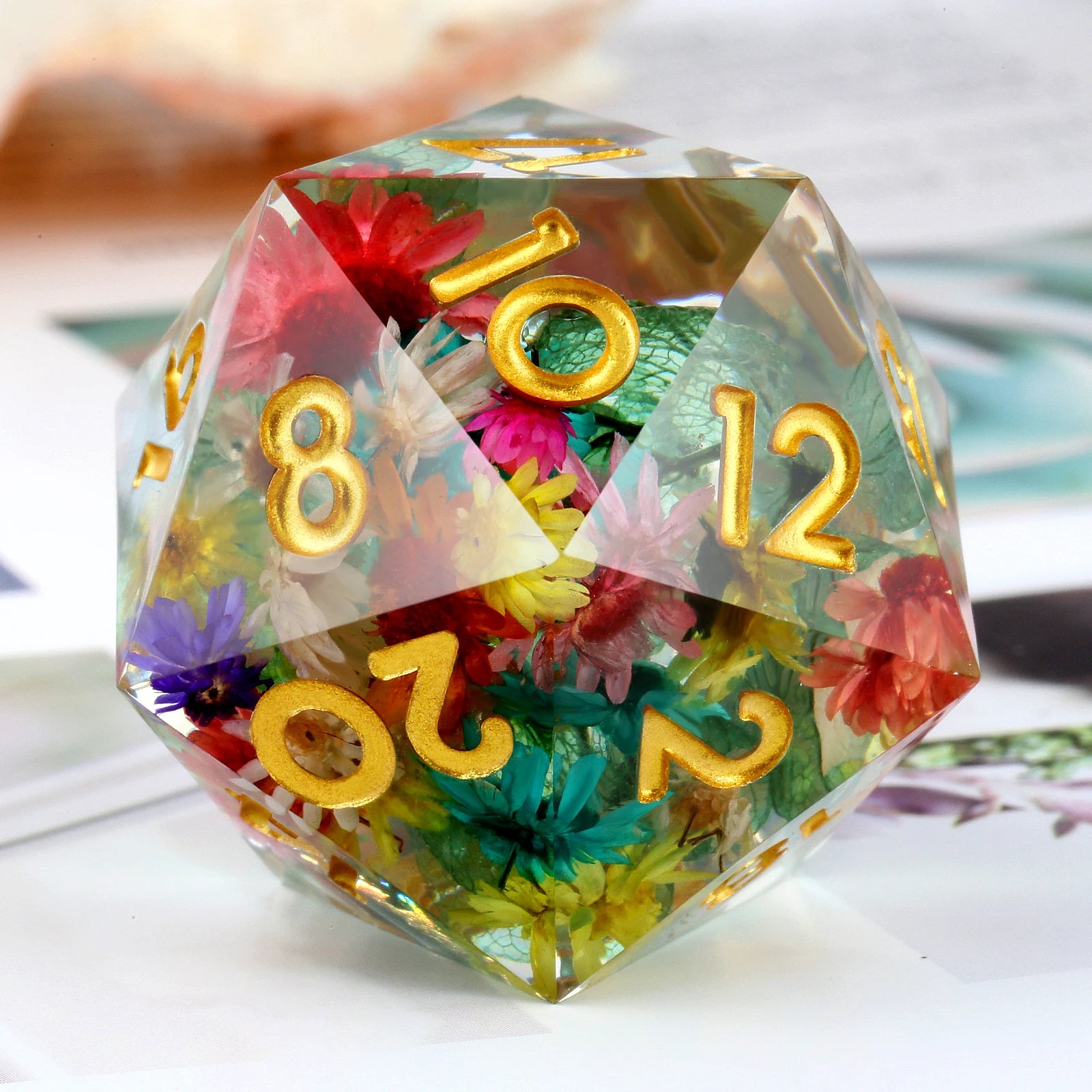 Flower 33mm Giant Custom D20 Polyhedral Icosahedron Dragon Eye 20-Sided Resin Gift Box Dice for Role-Playing Games