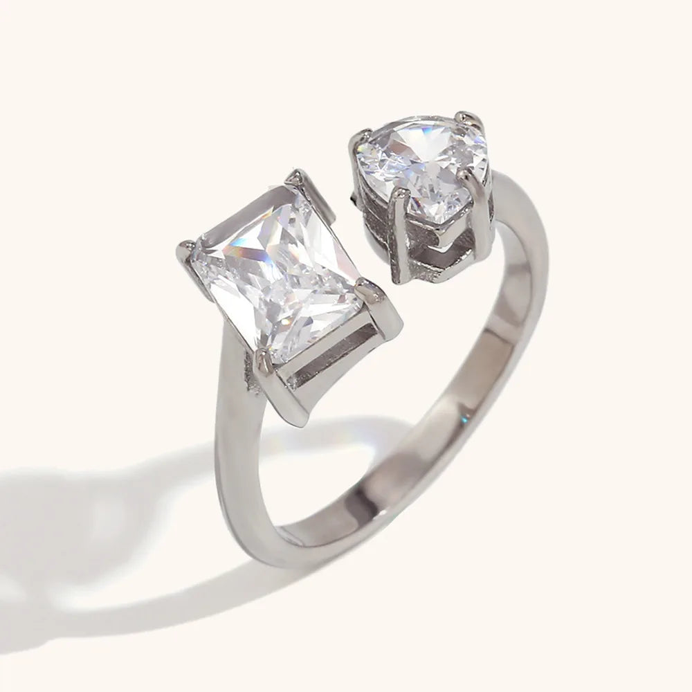 Wholesale Fashion Two Stone Moissnite Diamond Ring Moissanites Solid 10 k Gold Ring for Women