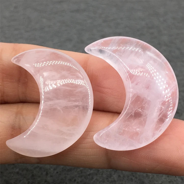 2026 Home Use Wholesale Natural Hand Carved pink Crystals Moon Shaped Stone Ornaments for Wedding Gift
