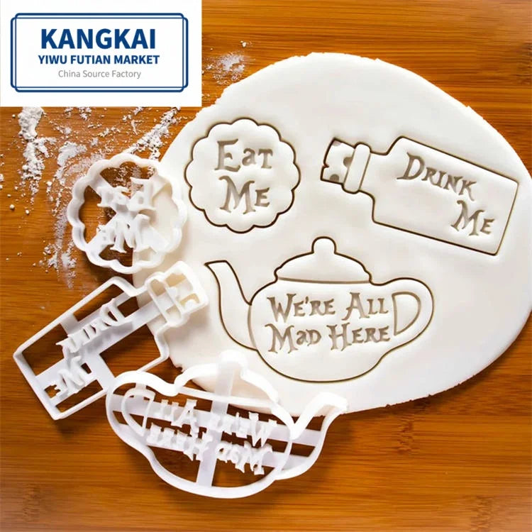 New Arrival Food Grade Plastic Cookie Cutter Bottle Teapot Design Alice Theme Biscuit Fondant Mold for Decoration Tools