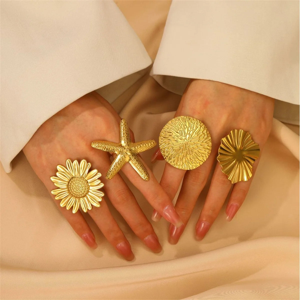Hyperbole Stainless Steel Big Flower/Round/Starfish Rings for Women Trendy Ladies Finger Rings 2025 Females Fashion Hand Jewelry