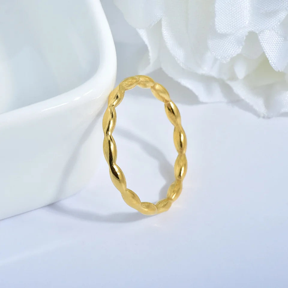 No Fade Gold Plated Titanium Steel Geometric Bead Rings Irregular Oval Finger Ring for Women Girl