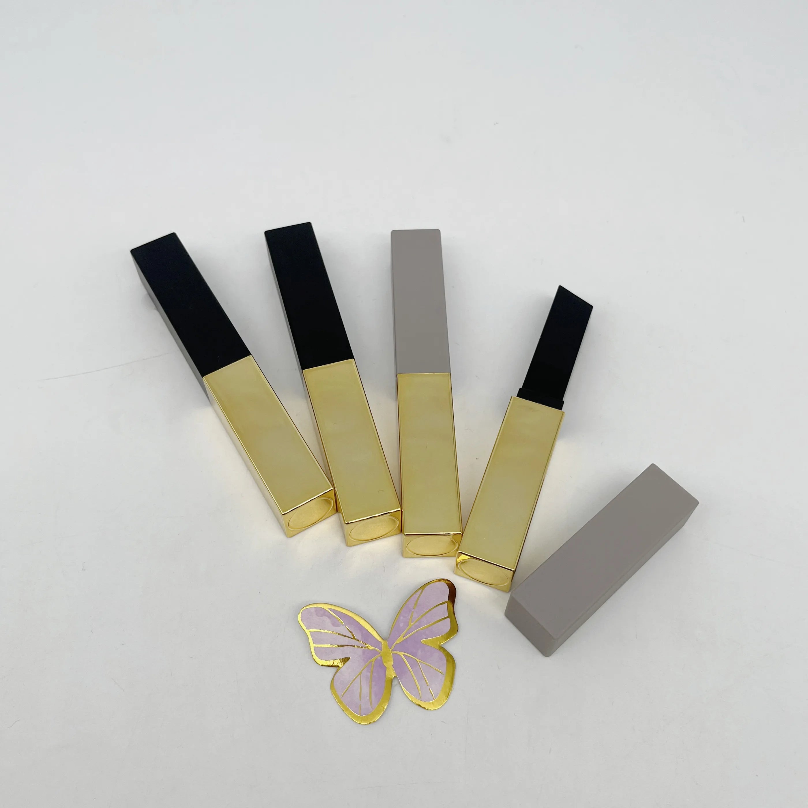 Manufacturer Customized Frosted Black Tube Bright Gold Lid Multi-color square Lipstick Red Package Material Printable logo