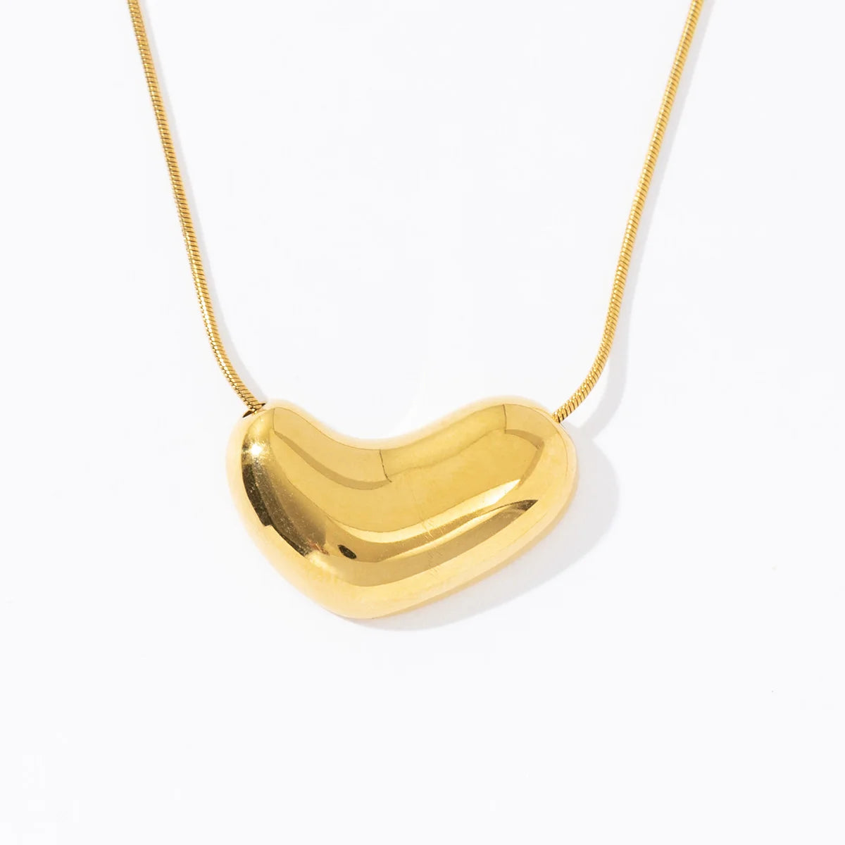 Waterproof Chunky Jewelry 18k Gold Plated Stainless Steel Heart Pendant Necklace