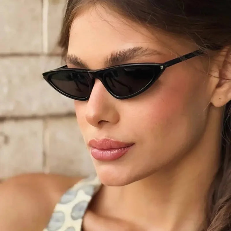 Modern Triangle Cat Eye Sunglasses for Women Unique Rivet Small Frame Sun Glasses Men Street Travel Casual Shades Eyewear KD3945