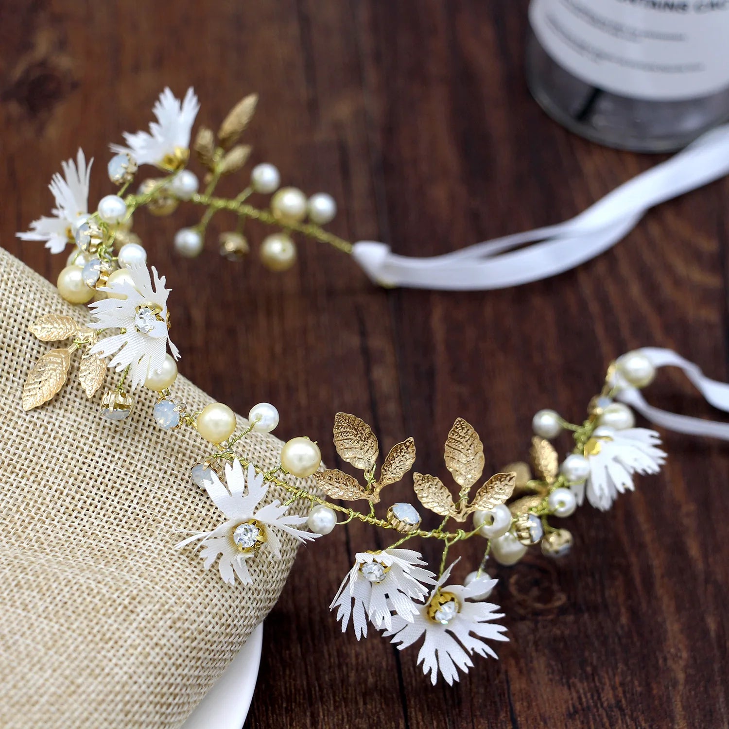 Women Pearl Flower  Tiara White Pearl Leaf Wedding Headband Bridal Hair Accessories for Bridal Head Ornament