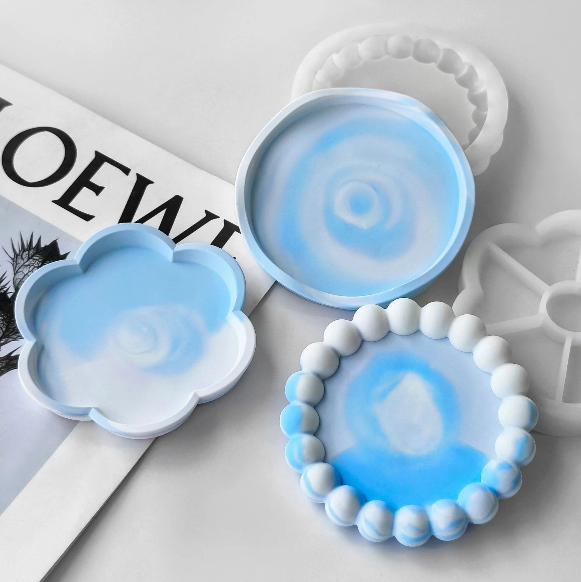 DIY Bubble Tray Coaster Silicone Mold Oval Crystal Drop Glue Resin Gypsum Cement Table Storage Mould