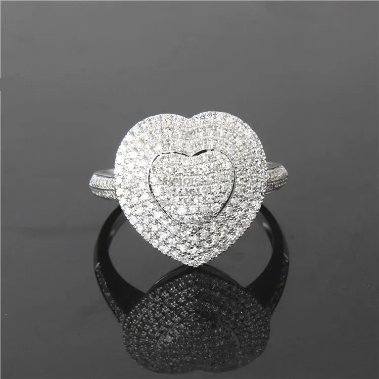 China Jewelry Wholesale Diamonds Natural 18k Solid Gold Romantic Heart Shape Unique Rings