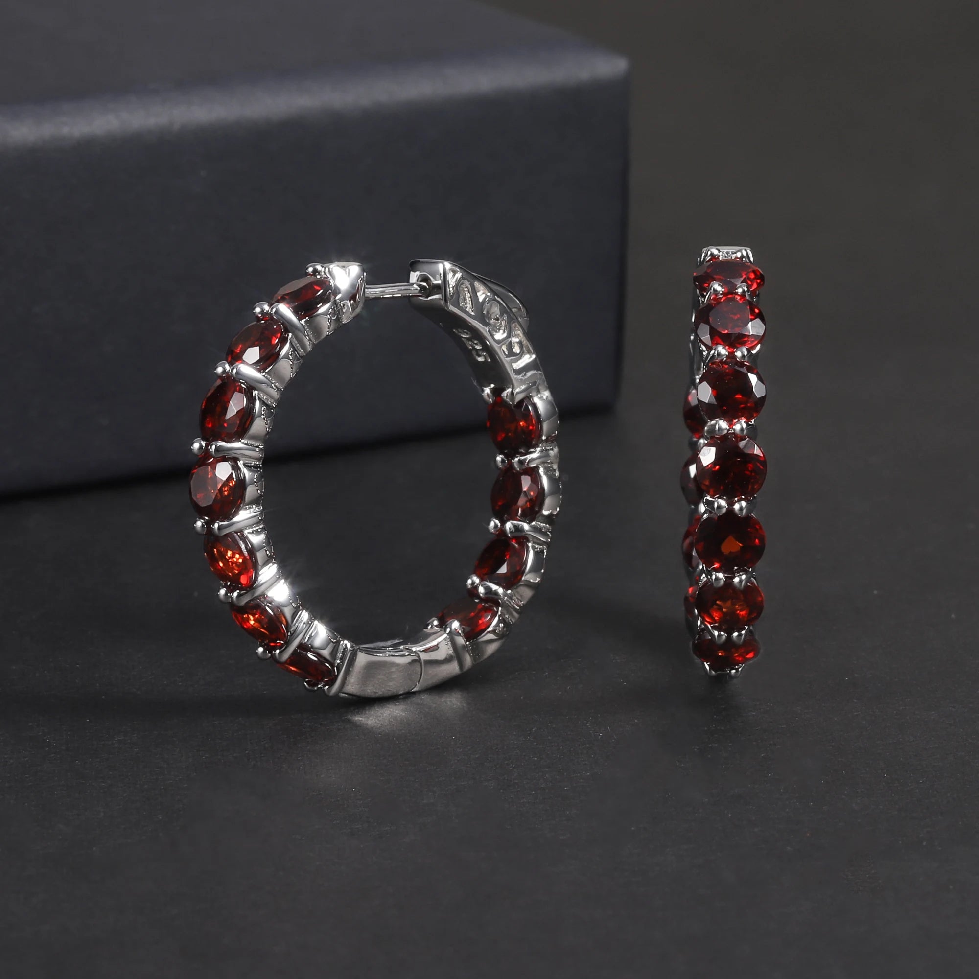 RZ0236 Abiding Custom Fine Jewelry Red Color Round Natural Garnet 925 Sterling Silver Round Huggie Vermeil Hoop Earring
