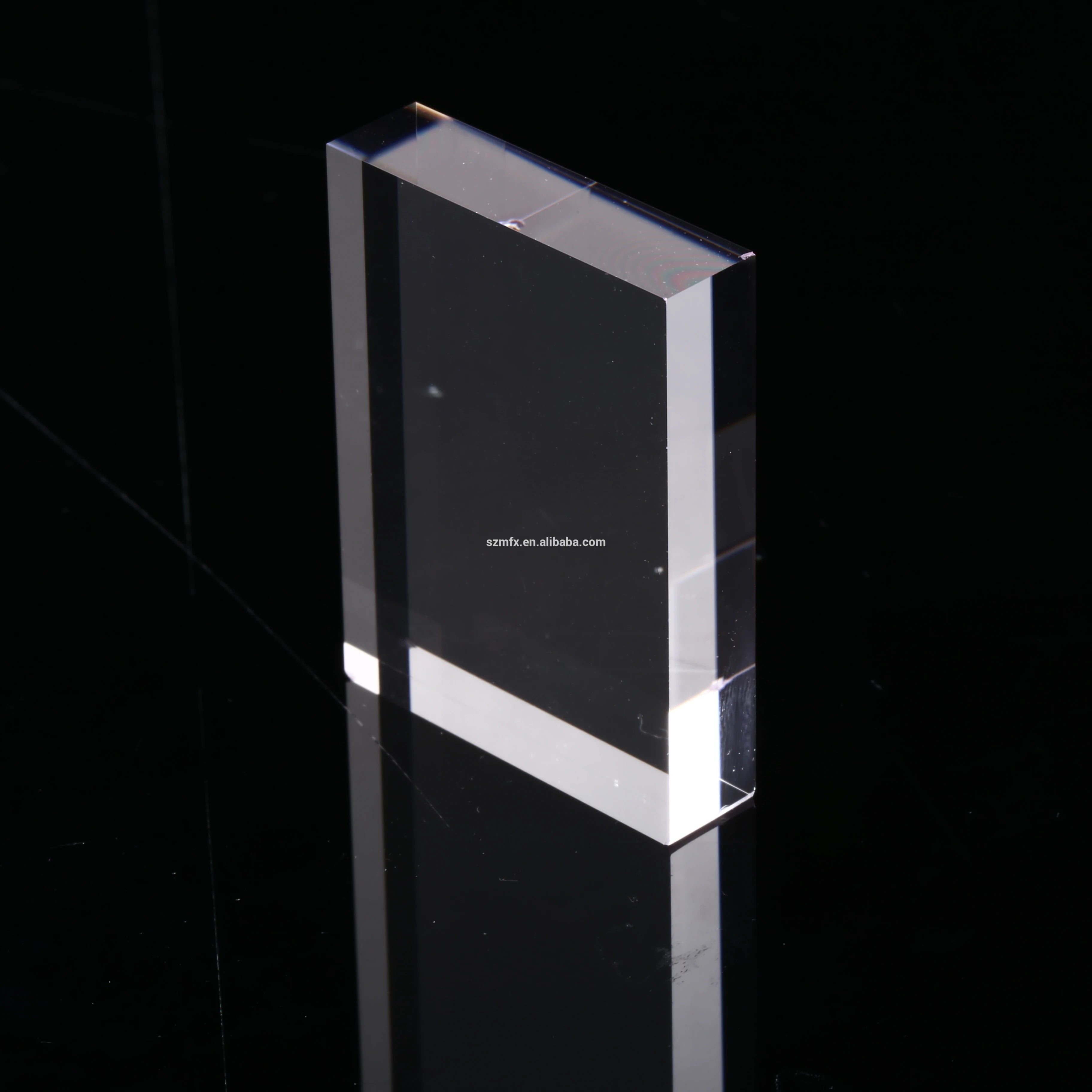 OEM Tempered Sapphire Glass Light Guide Block Sapphire Coated Filter Sapphire Lens for Laser Beauty Instrument