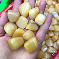 Natural Polished Quartz Crystal Gravel Yellow Jade Topaz Tumbled Stone for Decoration