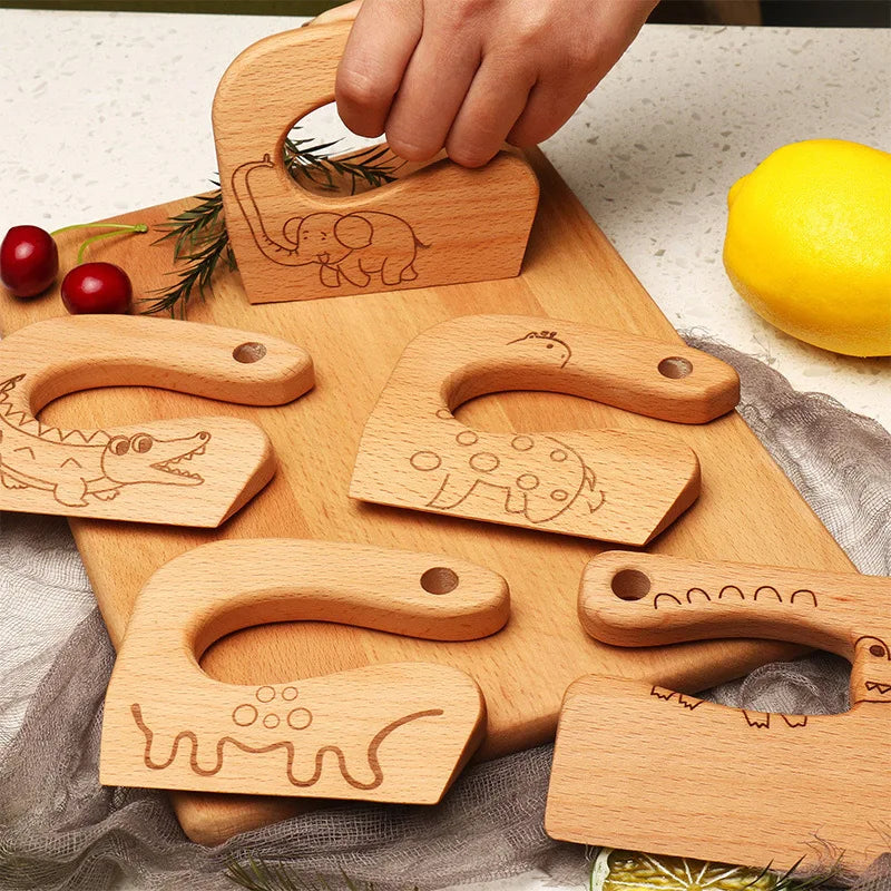 Modern Design Children's Natural Wood Kitchen Tool Set Wooden Knife Toy for Cutting Fruits & Vegetables for Kids Dining
