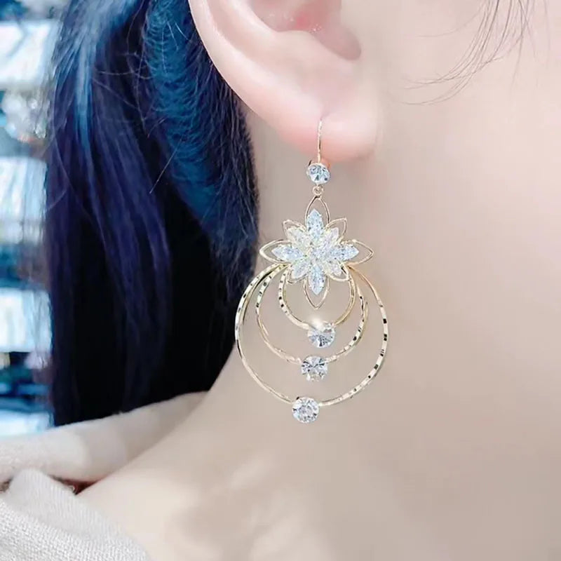 Luxury Geometric Exaggerated Korean Earrings for Women 2025 Dainty Gold Zircon Butterfly Long Tassel Drop Earrings