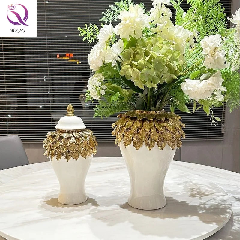 Light Luxury Handcrafted White Ceramic Vase Elegant Gold Plating Floral Leaf Ceramic Ginger Jar for Hotel Desktop Home Decor
