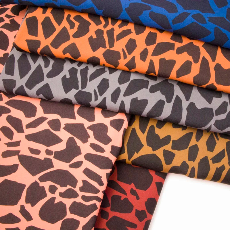Polyamide 70% Elastane 30% Custom Stretch Knit Neoprene Printing Custom Printed Fabric Design