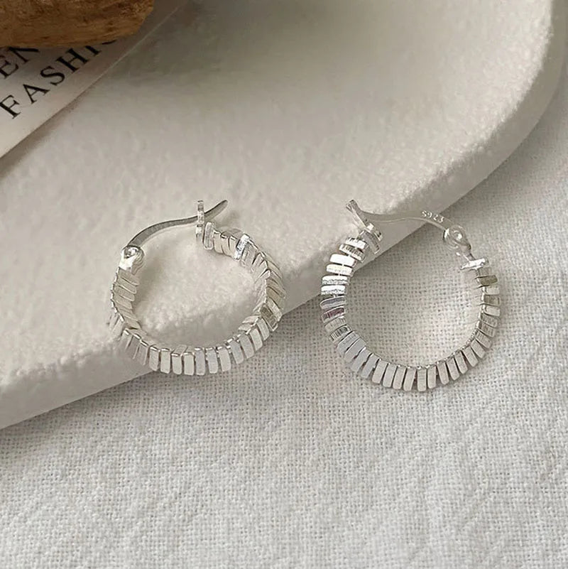 Hot Sale 925 Sterling Silver Multiple Irregular Ship Beads Hoop Earrings for Women Wholesale