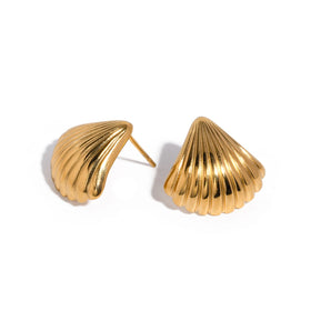 J&D Jewelry 18K Gold Plated Stainless Steel Ocean Collection Gift Texture Shell Stud Earrings