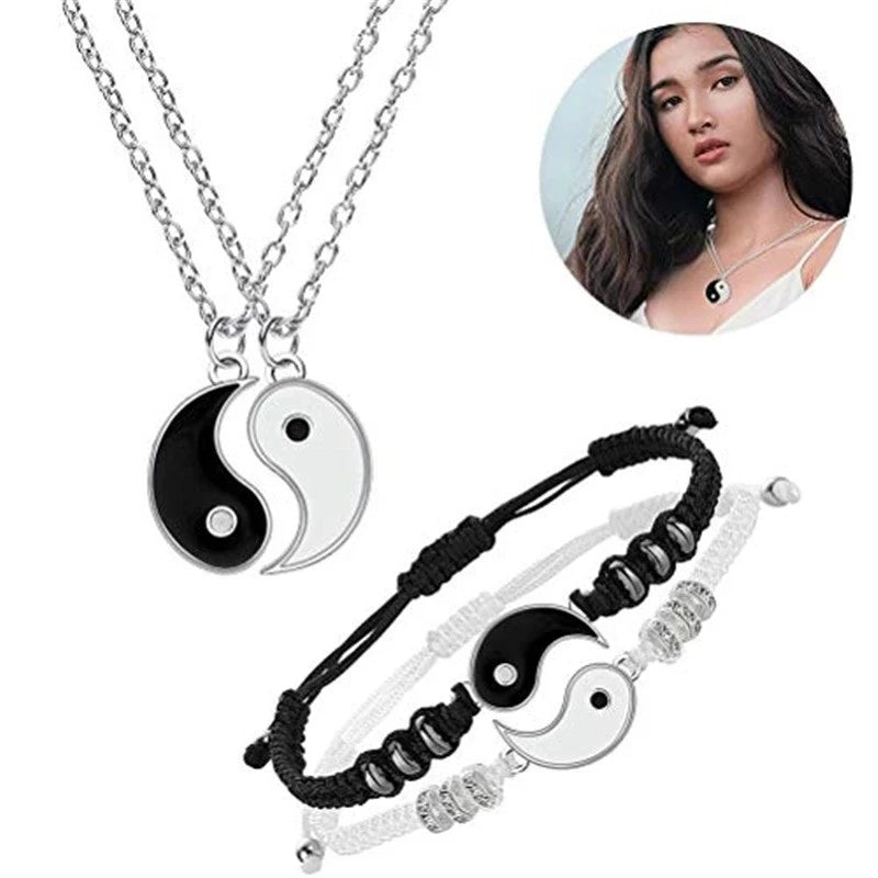 Fashionable Ethnic Bracelet Classical Tai Chi Gossip Yin Yang Creative Butterfly Pattern Necklace Set for Weddings Gifted Good