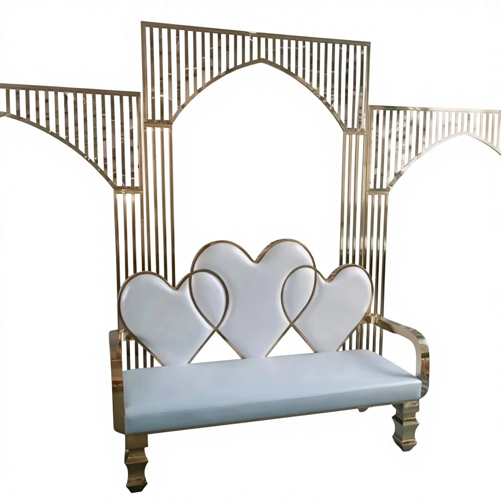 Luxury White Wedding Loveseat New Arrival Stainless Steel Sofa Golden Heartshape Contemporary for Hotels Villas Bride Groom