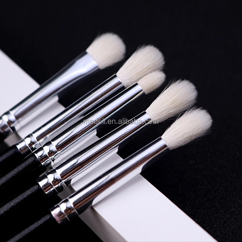 Wholesale 12 Pcs Natural Hair Wood Handle Makeup Eye Shadow Brush Set Private Label