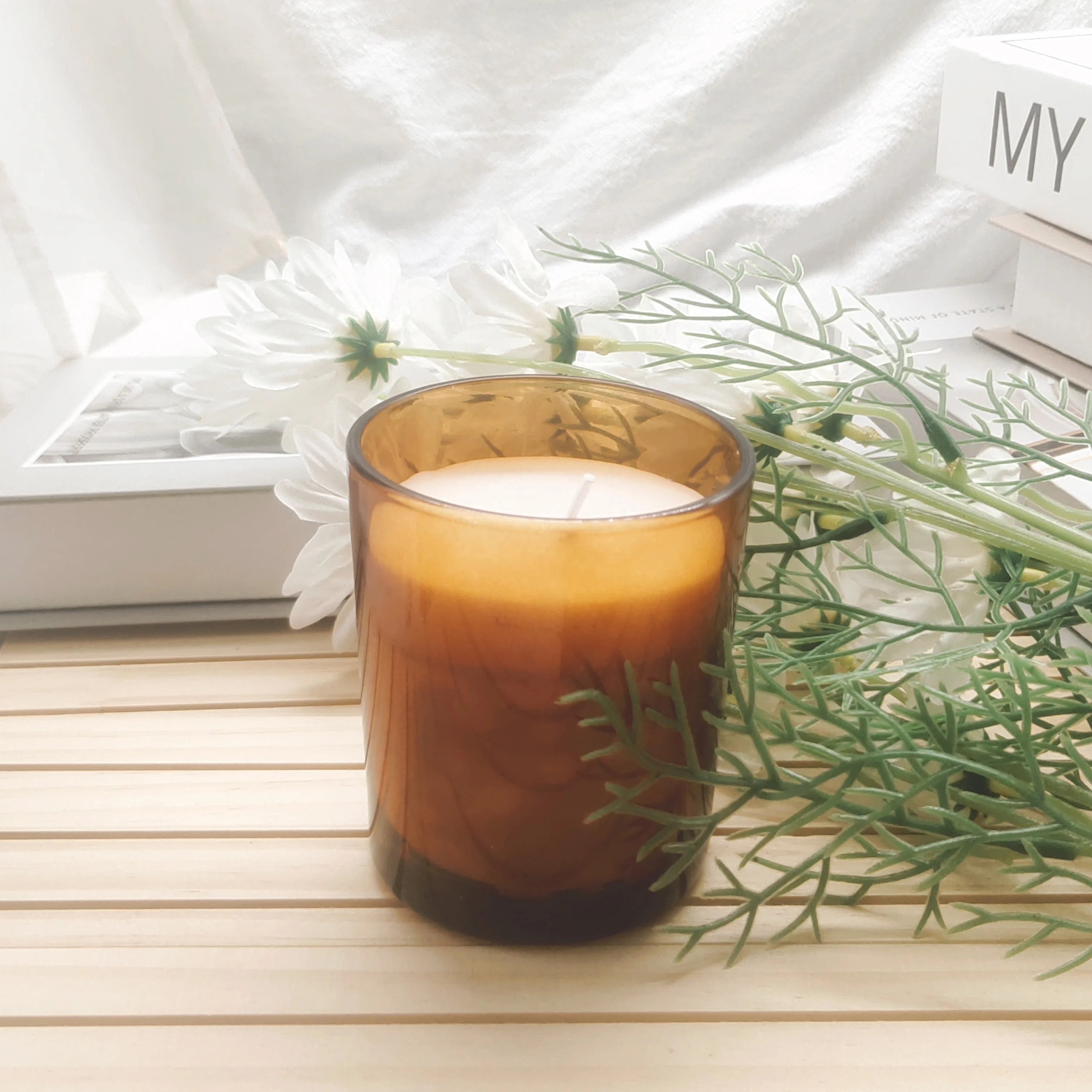 Factory Wholesale Clear Amber Glass Jar Handmade Scented Candles Holiday Diwali Ramadan Bars Soy Wax Candle Home Air Fresher