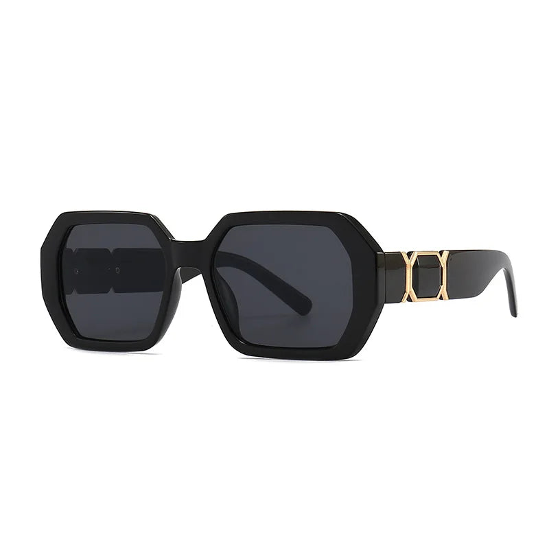 Rectangle Sunglasses Women Retro Gradient Shades UV400 Men Trendy Y2k Punk Square Sun Glasses with Metal Rivet Summer Eyewear