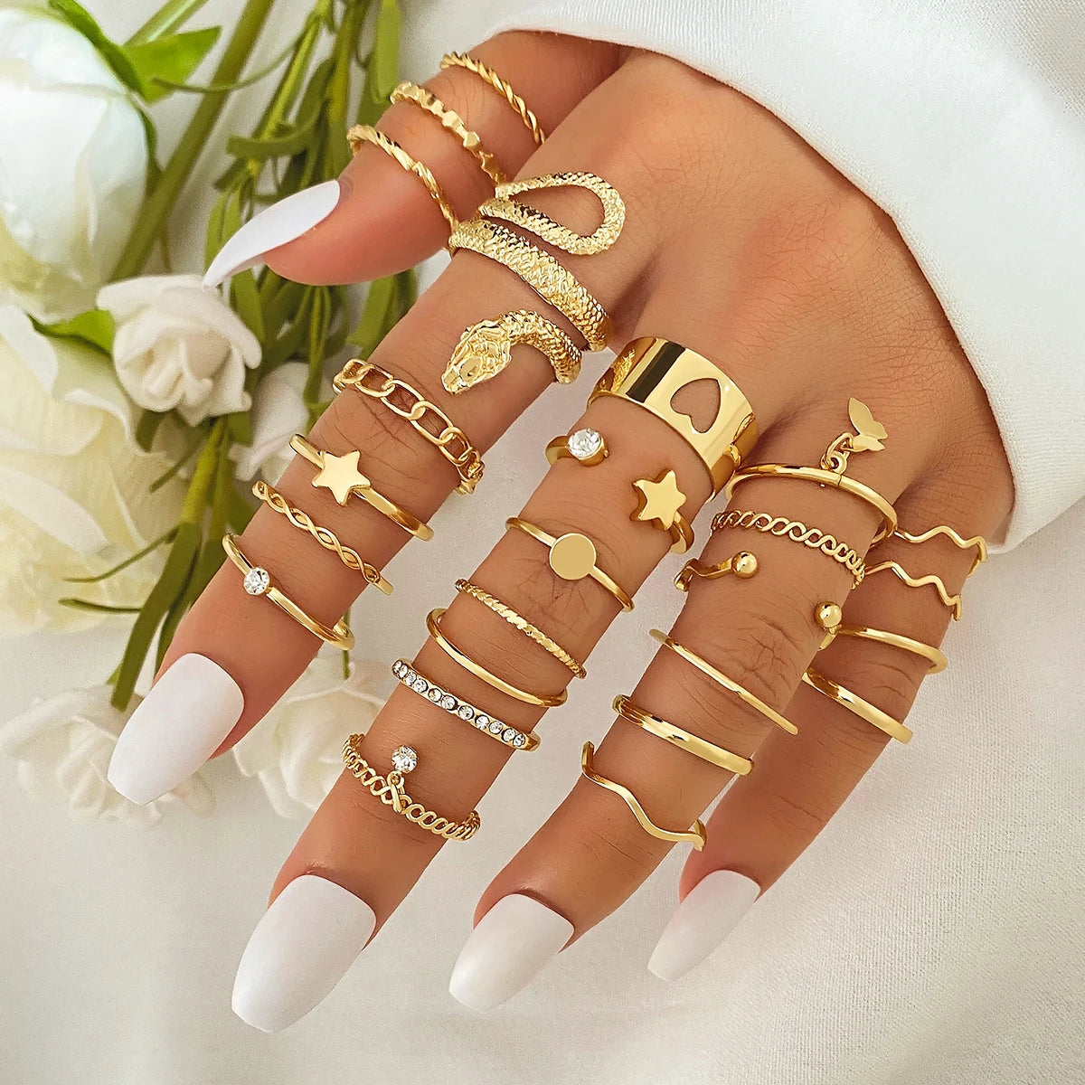 24pcs/set Gold Plated  Bohemian Heart Hollowed Flower Ring Set for Women Pearl Beaded Geometric Fashion Jewelry Rings Party Gift