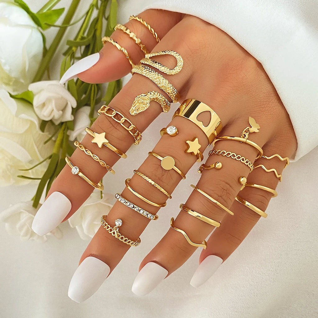 24pcs/set Gold Plated Bohemian Heart Hollowed Flower Ring Set for Women Pearl Beaded Geometric Fashion Jewelry Rings Party Gift
